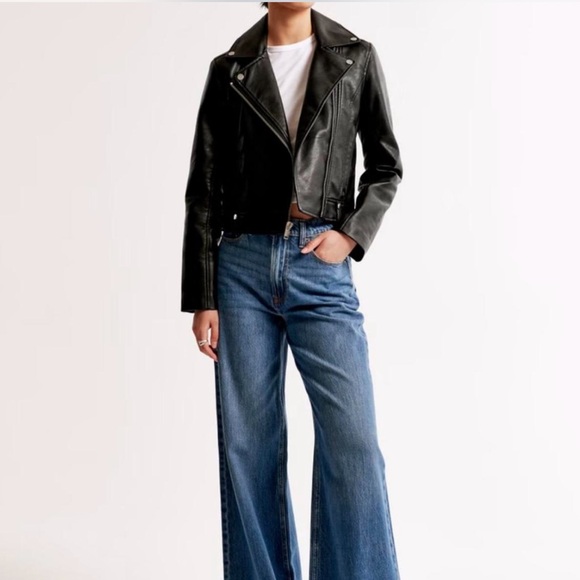 Abercrombie & Fitch Black Faux Leather Jacket - Picture 2 of 7